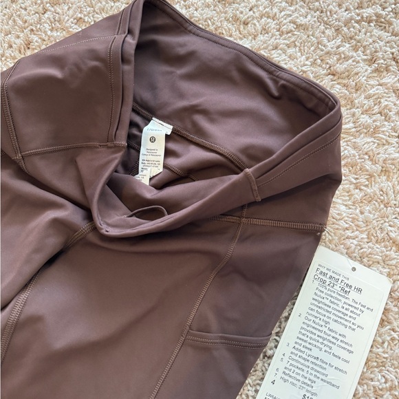 Lululemon Fast & Free Crop leggings in the Nulux fabric HR Crop 23" *Ref Size 4 - Picture 6 of 10